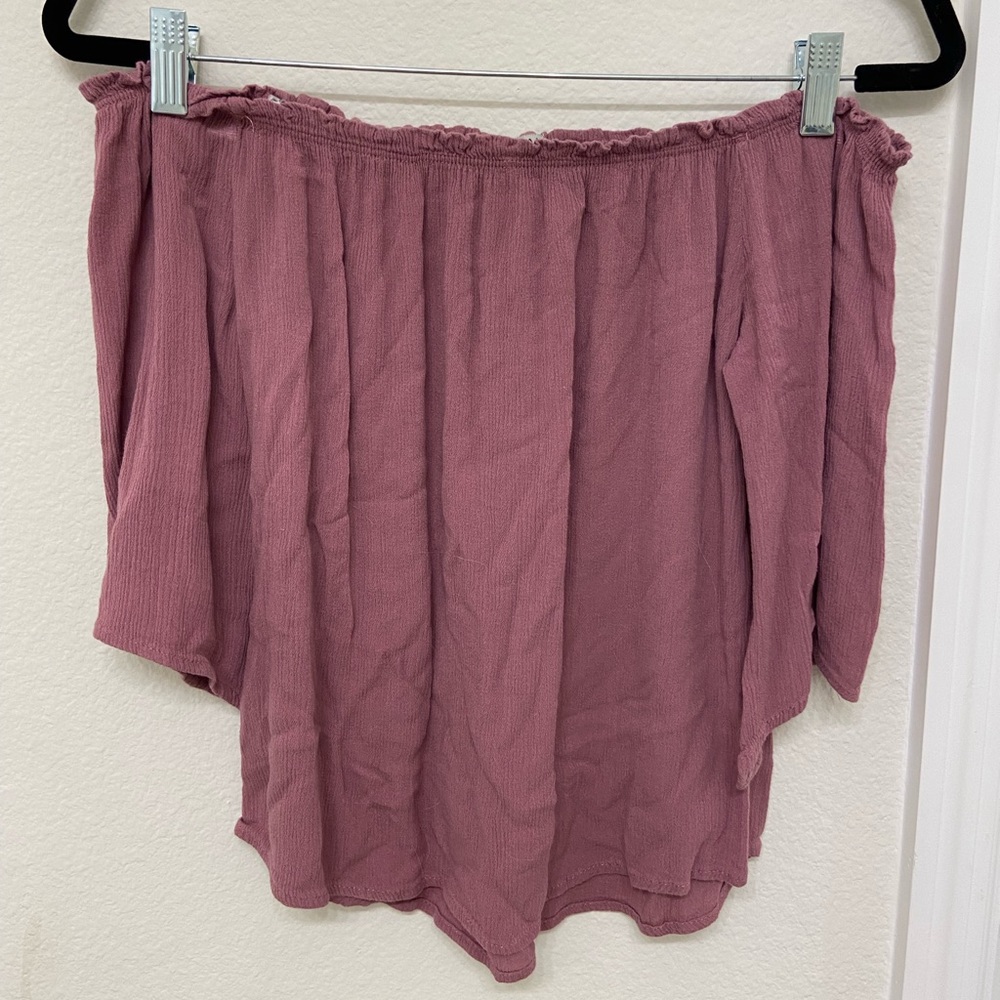 Off-the-shoulder Top